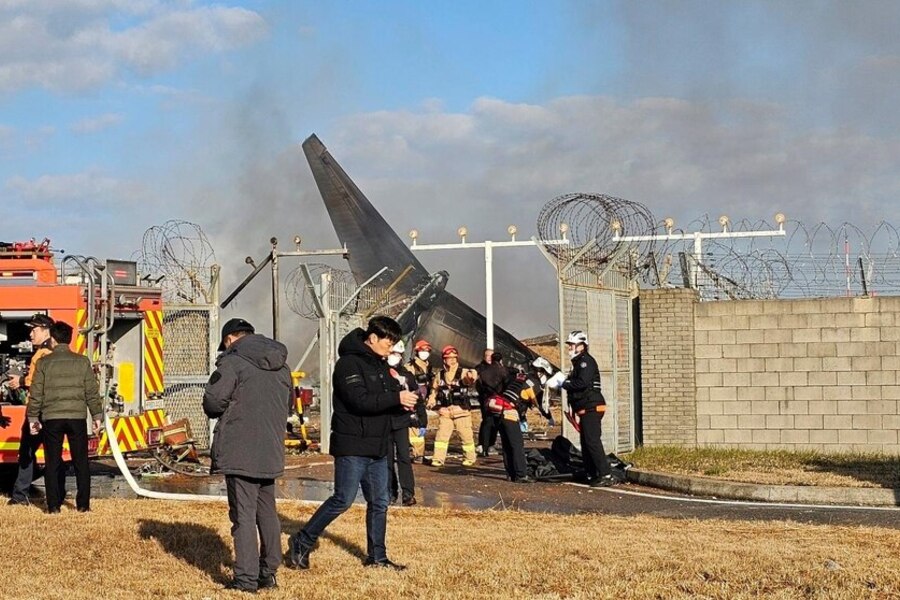 At Least 62 Dead in Fiery Plane Crash in South Korea
